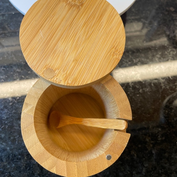 Bamboo Salt Keeper with Spoon - Picture 1 of 4